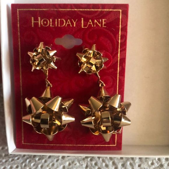 Custome Jewelry earrings deep gold color - Picture 1 of 1